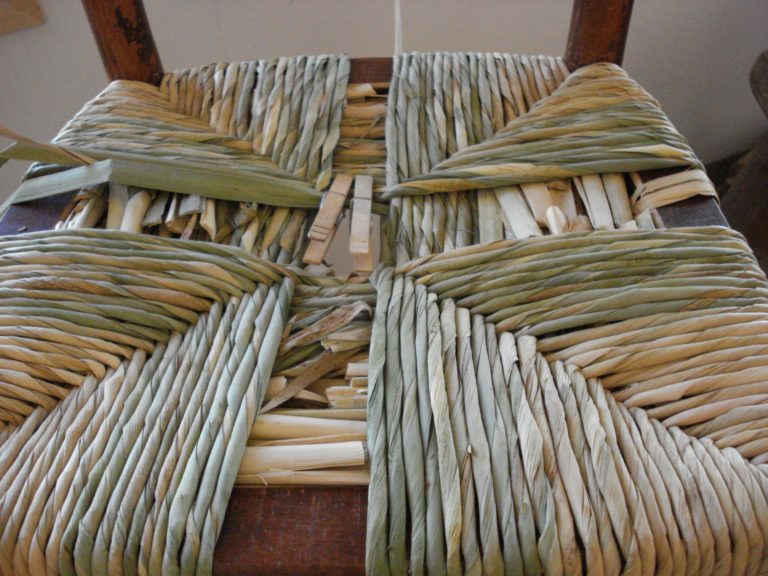 Class Cathryn Peters Paper Fibre Rush or Cattail Leaf Rush Seat